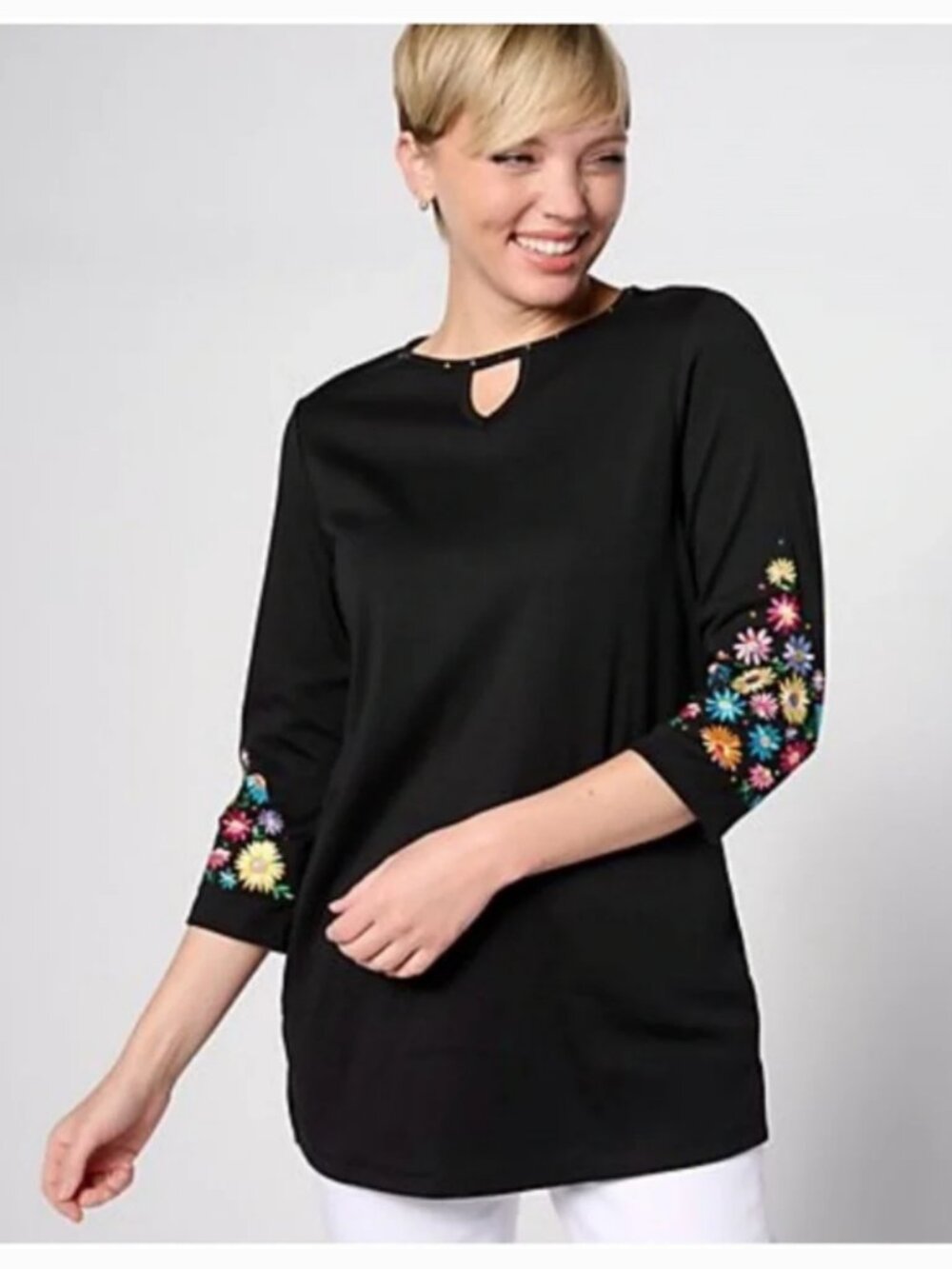 Quacker Factory Full Bloom & Bling embroidered 3/4 sleeve Tunic - Black - 2X EUC